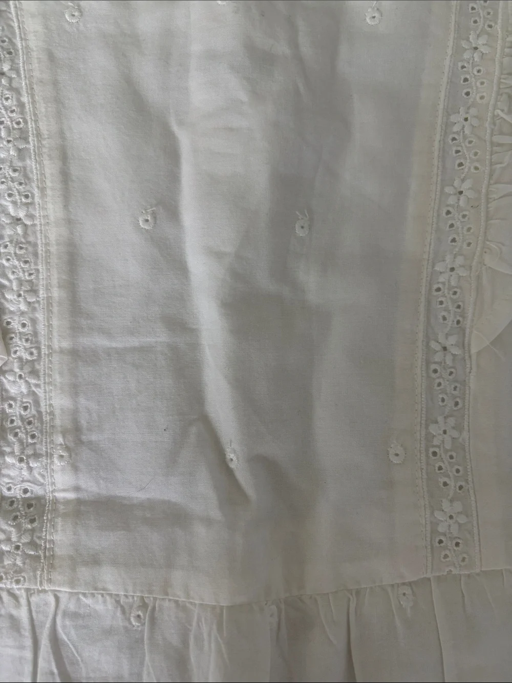 GAP Kids Girls White Eyelet Ruffle Dress NWT Small S 6-7